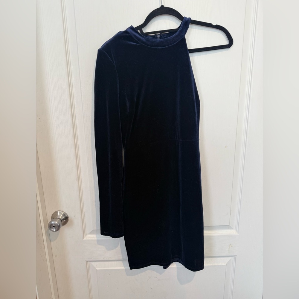 Astr One Shoulder Navy Velvet Dress